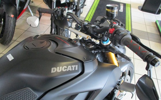 Umgebautes Motorrad Ducati Streetfighter V4 S von Team Wahlers GmbH - Bild 6 Umgebautes Motorrad Ducati Streetfighter V4 S von Team Wahlers GmbH - Bild 6