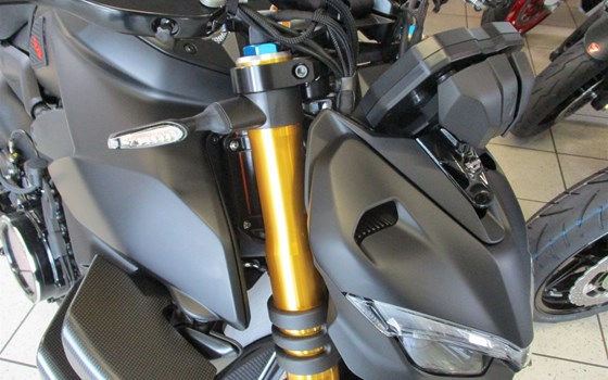 Umgebautes Motorrad Ducati Streetfighter V4 S von Team Wahlers GmbH - Bild 15 Umgebautes Motorrad Ducati Streetfighter V4 S von Team Wahlers GmbH - Bild 15