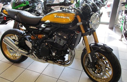 Kawasaki Z900 RS SE Custom Bike
