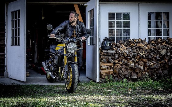 Umgebautes Motorrad Kawasaki Z900 RS SE von Team Wahlers GmbH - Bild 15 Umgebautes Motorrad Kawasaki Z900 RS SE von Team Wahlers GmbH - Bild 15