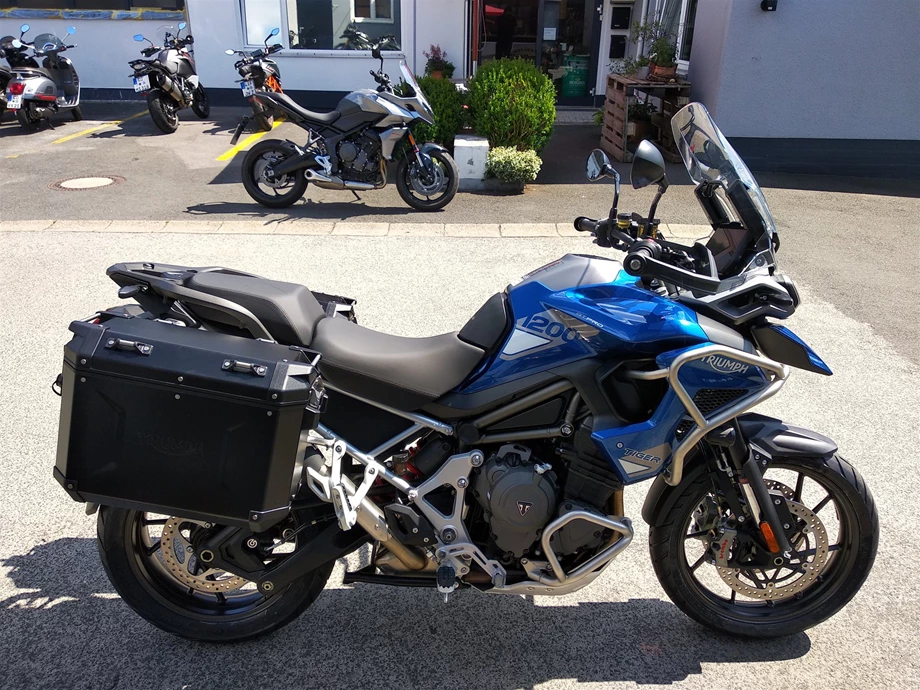 Rebuilt motorbike Triumph Tiger 1200 GT PRO Bild 1: Rebuilt motorbike Triumph Tiger 1200 GT PRO