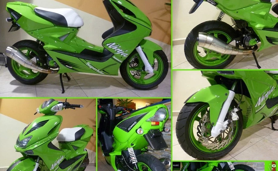 Umbgebautes Motorrad Yamaha Aerox R Bild 1: Umbgebautes Motorrad Yamaha Aerox R