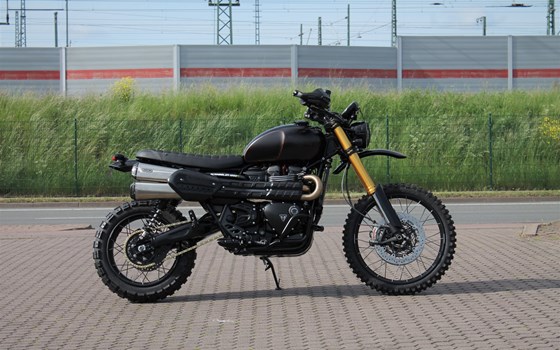 Umgebautes Motorrad Triumph Scrambler 1200 XE von Stärker-Profil GmbH - Bild 3 Umgebautes Motorrad Triumph Scrambler 1200 XE von Stärker-Profil GmbH - Bild 3