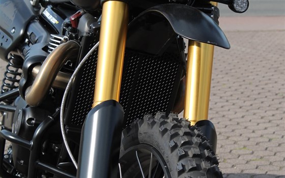 Umgebautes Motorrad Triumph Scrambler 1200 XE von Stärker-Profil GmbH - Bild 20 Umgebautes Motorrad Triumph Scrambler 1200 XE von Stärker-Profil GmbH - Bild 20