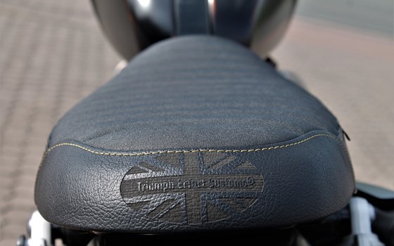 Umgebautes Motorrad Triumph Scrambler 1200 XE von Stärker-Profil GmbH - Bild 5 Umgebautes Motorrad Triumph Scrambler 1200 XE von Stärker-Profil GmbH - Bild 5