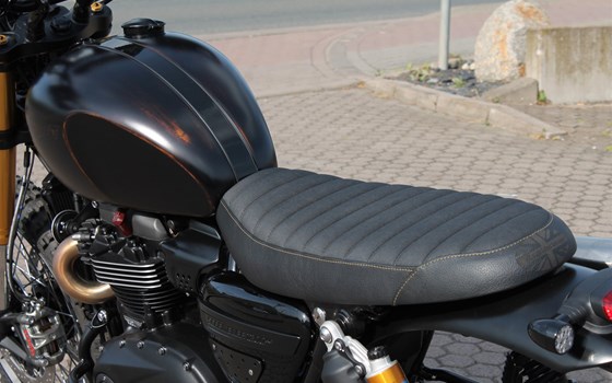 Umgebautes Motorrad Triumph Scrambler 1200 XE von Stärker-Profil GmbH - Bild 7 Umgebautes Motorrad Triumph Scrambler 1200 XE von Stärker-Profil GmbH - Bild 7
