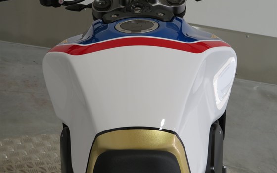 Umgebautes Motorrad Honda CB 1000 R von Zweiradparadies Denk GmbH & Co. KG - Bild 10 Umgebautes Motorrad Honda CB 1000 R von Zweiradparadies Denk GmbH & Co. KG - Bild 10