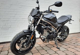 Suzuki SV650