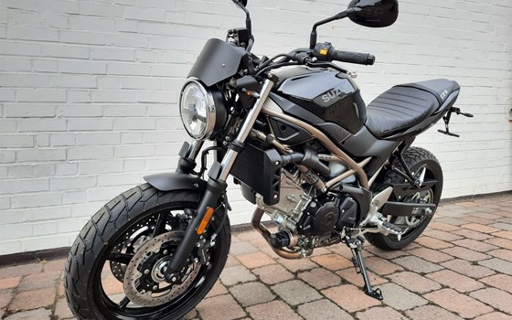 Umgebautes Motorrad Suzuki SV650 von D. Behre Motorräder & Service - Bild 1 Umgebautes Motorrad Suzuki SV650 von D. Behre Motorräder & Service - Bild 1