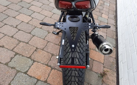 Umgebautes Motorrad Suzuki SV650 von D. Behre Motorräder & Service - Bild 6 Umgebautes Motorrad Suzuki SV650 von D. Behre Motorräder & Service - Bild 6