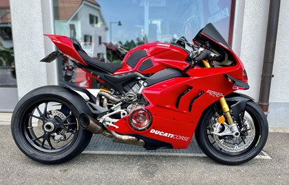 Ducati Panigale V4 S Custom Bike