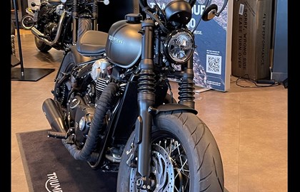 Triumph Bonneville Bobber Black Custom Bike Triumph Bonneville Bobber Black Custom Bike