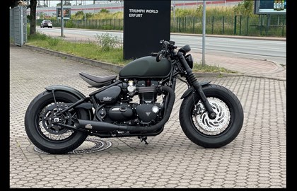 Triumph Bonneville Bobber Custom Bike Triumph Bonneville Bobber Custom Bike
