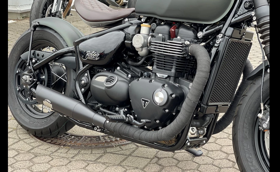 Umbgebautes Motorrad Triumph Bonneville Bobber Bild 10: Umbgebautes Motorrad Triumph Bonneville Bobber