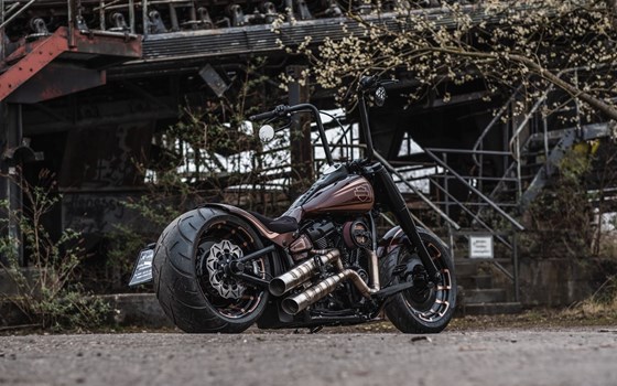 Umgebautes Motorrad Harley-Davidson Softail Fat Boy 114 FLFBS von X-Trem Custombikes - Bild 18