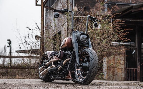 Umgebautes Motorrad Harley-Davidson Softail Fat Boy 114 FLFBS von X-Trem Custombikes - Bild 8