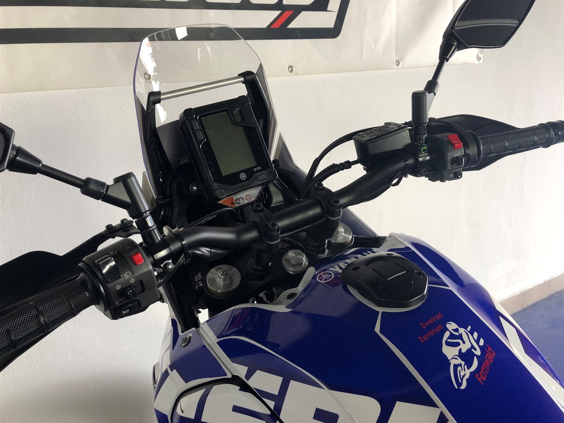 Yamaha Tenere 700 Rally Edition, Motocrumb-Design Umbau