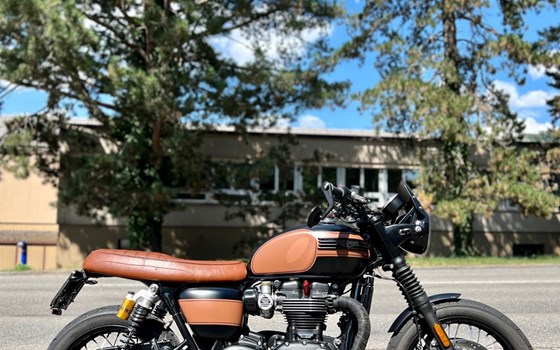 Umgebautes Motorrad Triumph Bonneville T120 Black von Pat-Bikes - Bild 1 Umgebautes Motorrad Triumph Bonneville T120 Black von Pat-Bikes - Bild 1