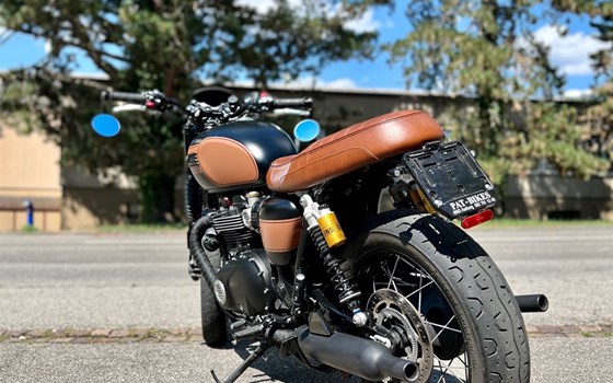Umgebautes Motorrad Triumph Bonneville T120 Black von Pat-Bikes - Bild 4 Umgebautes Motorrad Triumph Bonneville T120 Black von Pat-Bikes - Bild 4