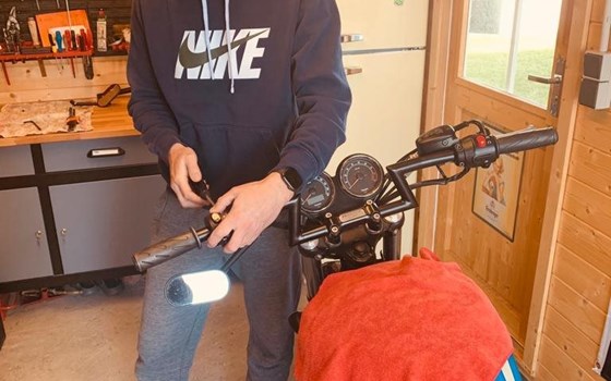 Umgebautes Motorrad Triumph Bonneville Spirit von user1242190 - Bild 2 Umgebautes Motorrad Triumph Bonneville Spirit von user1242190 - Bild 2