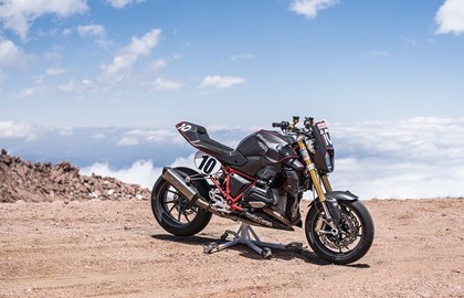 BMW R 1200 R Custom Bike BMW R 1200 R Custom Bike
