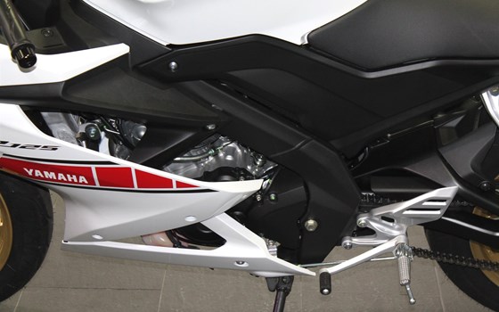 Umgebautes Motorrad Yamaha R125 von Munich-Bike-Factory - Bild 13