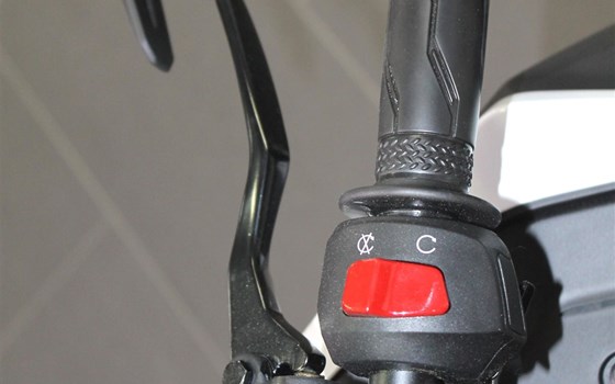 Umgebautes Motorrad Yamaha R125 von Munich-Bike-Factory - Bild 16