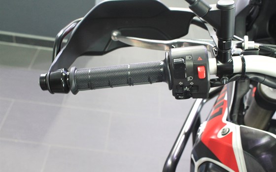 Umgebautes Motorrad Yamaha Tenere 700 von Munich-Bike-Factory - Bild 24