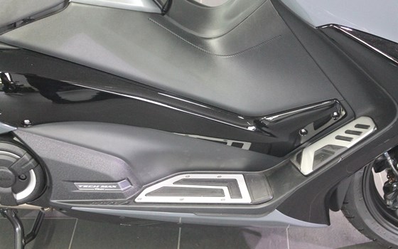 Umgebautes Motorrad Yamaha TMAX 560 Tech Max von Munich-Bike-Factory - Bild 10