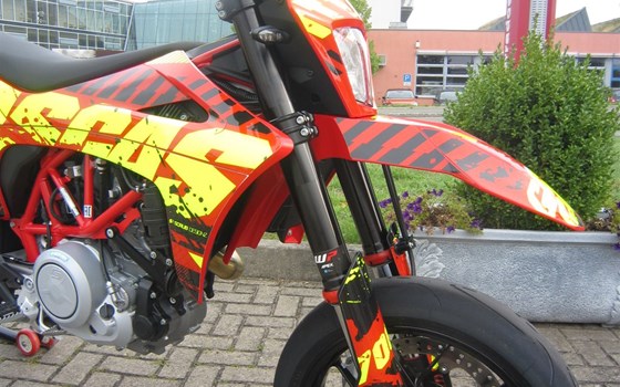 Umgebautes Motorrad GASGAS SM 700 von Motorradcenter Keßler - Bild 9 Umgebautes Motorrad GASGAS SM 700 von Motorradcenter Keßler - Bild 9