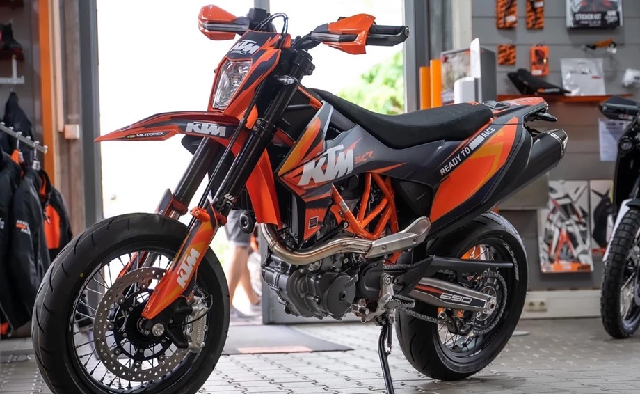 Ktm 690 Smc R Customize Details zum Custom-Bike KTM 690 SMC R des Händlers Road Star ...
