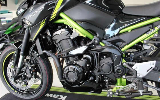 Umgebautes Motorrad Kawasaki Z900 70kW von Willi Möller - Bild 8 Umgebautes Motorrad Kawasaki Z900 70kW von Willi Möller - Bild 8
