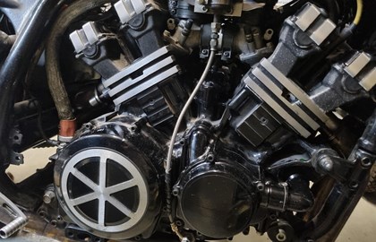 Yamaha V-Max VMX 1200 Custom Bike