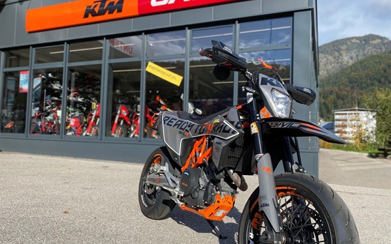 Umgebautes Motorrad KTM 690 SMC R von Zweirad Unterberger GmbH - Bild 9 Umgebautes Motorrad KTM 690 SMC R von Zweirad Unterberger GmbH - Bild 9