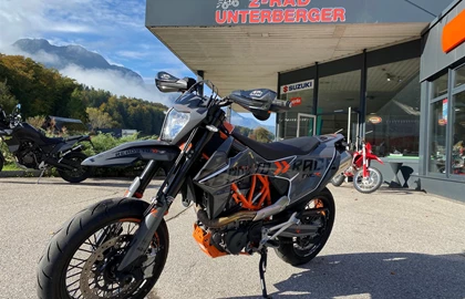 KTM 690 SMC R Custom Bike KTM 690 SMC R Custom Bike
