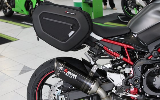 Umgebautes Motorrad Kawasaki Z900 von Willi Möller - Bild 5 Umgebautes Motorrad Kawasaki Z900 von Willi Möller - Bild 5
