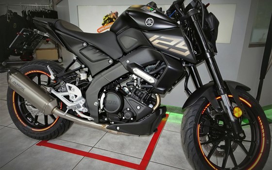 Umgebautes Motorrad Yamaha MT-125 von Zweiradcenter Steyr e.U., Peter Bührer - Bild 2 Umgebautes Motorrad Yamaha MT-125 von Zweiradcenter Steyr e.U., Peter Bührer - Bild 2