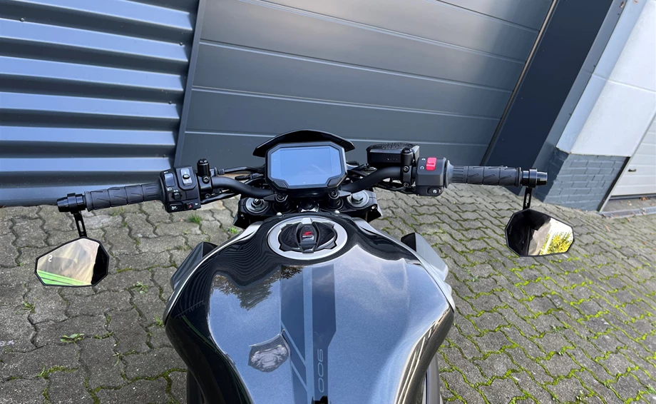 Umbgebautes Motorrad Kawasaki Z900 Bild 14: Umbgebautes Motorrad Kawasaki Z900