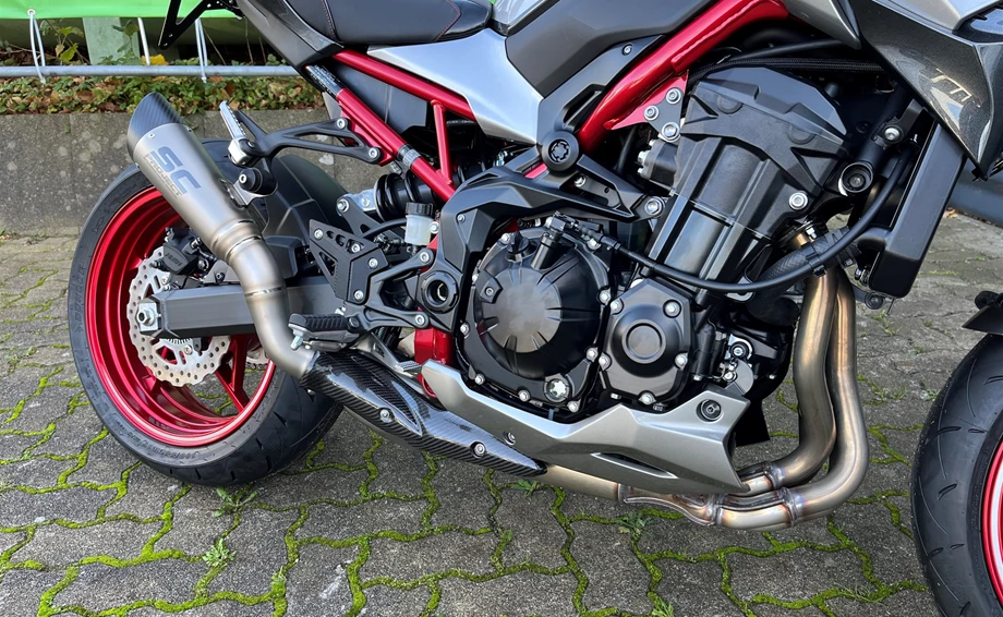 Umbgebautes Motorrad Kawasaki Z900 Bild 7: Umbgebautes Motorrad Kawasaki Z900