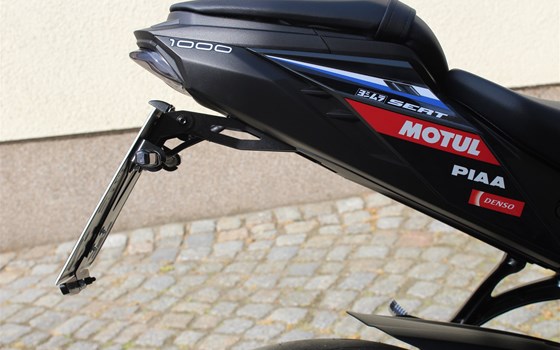 Umgebautes Motorrad Suzuki GSX-S1000 von Zweirad Nürnberger - Bild 5 Umgebautes Motorrad Suzuki GSX-S1000 von Zweirad Nürnberger - Bild 5