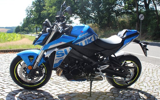 Umgebautes Motorrad Suzuki GSX-S950 von Zweirad Nürnberger - Bild 2 Umgebautes Motorrad Suzuki GSX-S950 von Zweirad Nürnberger - Bild 2
