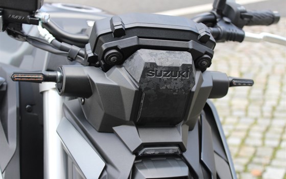 Umgebautes Motorrad Suzuki GSX-S950 von Zweirad Nürnberger - Bild 3 Umgebautes Motorrad Suzuki GSX-S950 von Zweirad Nürnberger - Bild 3