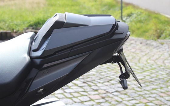Umgebautes Motorrad Suzuki GSX-S950 von Zweirad Nürnberger - Bild 7 Umgebautes Motorrad Suzuki GSX-S950 von Zweirad Nürnberger - Bild 7