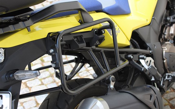 Umgebautes Motorrad Suzuki V-Strom 1050 XT von Zweirad Nürnberger - Bild 5 Umgebautes Motorrad Suzuki V-Strom 1050 XT von Zweirad Nürnberger - Bild 5