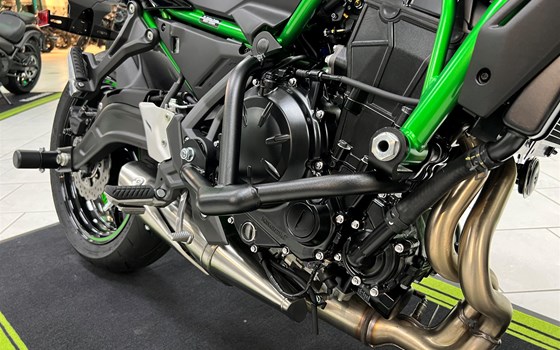 Umgebautes Motorrad Kawasaki Z650 von Willi Möller - Bild 2 Umgebautes Motorrad Kawasaki Z650 von Willi Möller - Bild 2