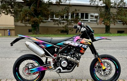 Fantic XMF 125 Performance Custom Bike