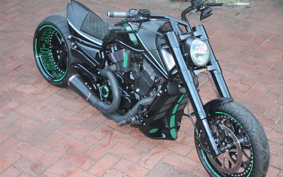Umgebautes Motorrad Harley-Davidson Night Rod Special VRSCDX von X-Trem Custombikes - Bild 15 Umgebautes Motorrad Harley-Davidson Night Rod Special VRSCDX von X-Trem Custombikes - Bild 15