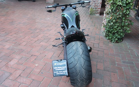 Umgebautes Motorrad Harley-Davidson Night Rod Special VRSCDX von X-Trem Custombikes - Bild 7 Umgebautes Motorrad Harley-Davidson Night Rod Special VRSCDX von X-Trem Custombikes - Bild 7