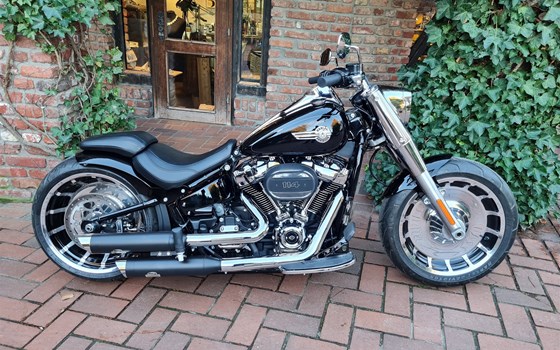 Umgebautes Motorrad Harley-Davidson Softail Fat Boy 114 FLFBS von X-Trem Custombikes - Bild 1 Umgebautes Motorrad Harley-Davidson Softail Fat Boy 114 FLFBS von X-Trem Custombikes - Bild 1