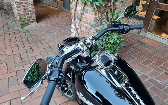 Umgebautes Motorrad Harley-Davidson Softail Fat Boy 114 FLFBS von X-Trem Custombikes - Bild 10 Umgebautes Motorrad Harley-Davidson Softail Fat Boy 114 FLFBS von X-Trem Custombikes - Bild 10